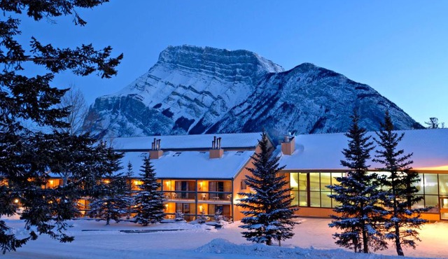 Douglas Fir Resort & Chalets