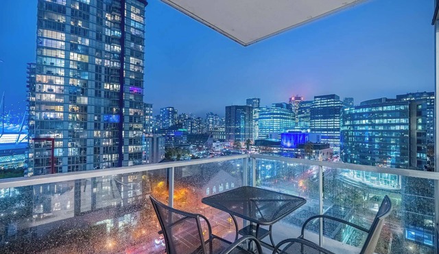 Downtown Condo with Great City Views