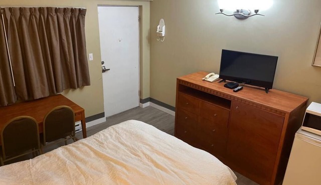 Downtown location near to restaurants pubs & bars. also near to marts .