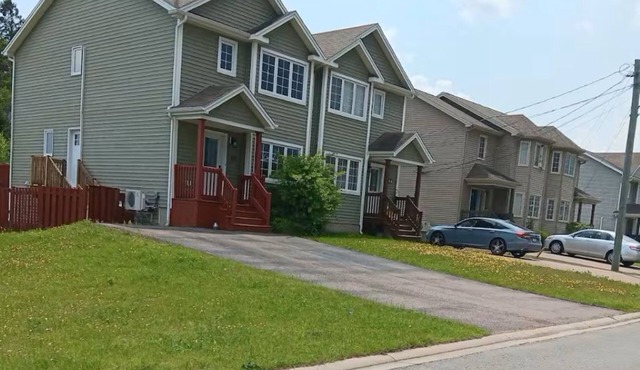 Elegant 1BR Retreat Near Downtown Relax in Comfort