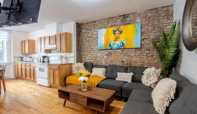 Elegant 4 Bedroom residence in downtown MTL