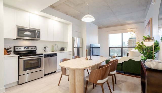 Elegant Montréal Retreat | Free Parking