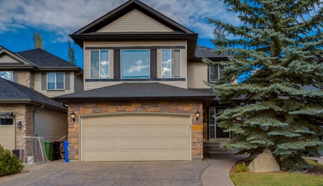 Ember Haven - 1 Hr Banff | Yard | BBQ | 20m Airprt