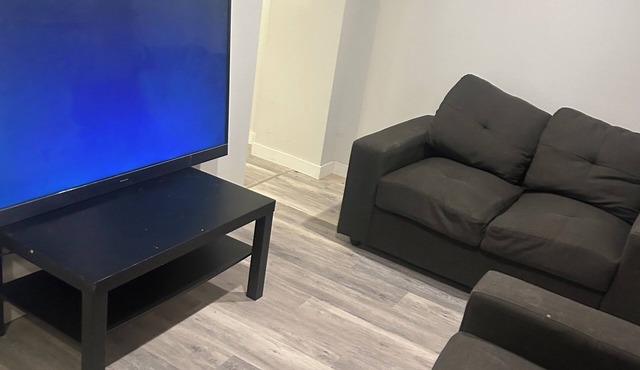 entire 2 bedrooms for rent