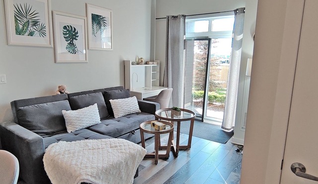 💖 Entire Apartment: 1 Bedroom + 1 Bathroom · high ceilings · quiet place