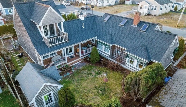 Expansive Cape Cod Retreat in Wareham: Modern Amenities and Traditional Charm with Private Courtyard