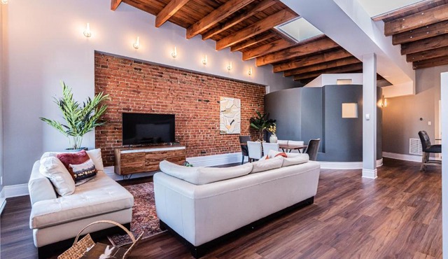 Family Friendly 3-bedroom beauty in Le Plateau by DenStays
