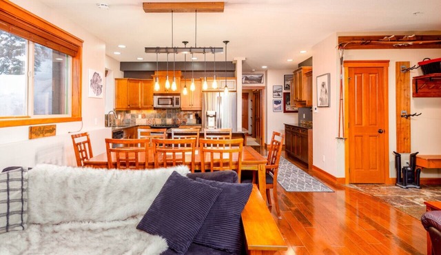 Family haven; stylish 2 bedroom retreat!