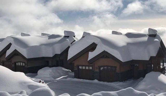 Family Ski Retreat at Big White