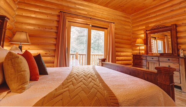 Fiddler Lake Resort Chalet 75 Stag