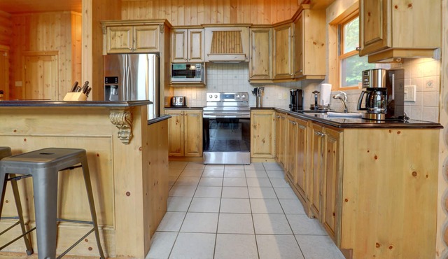 Fiddler Lake Resort Cabin 4 Stag
