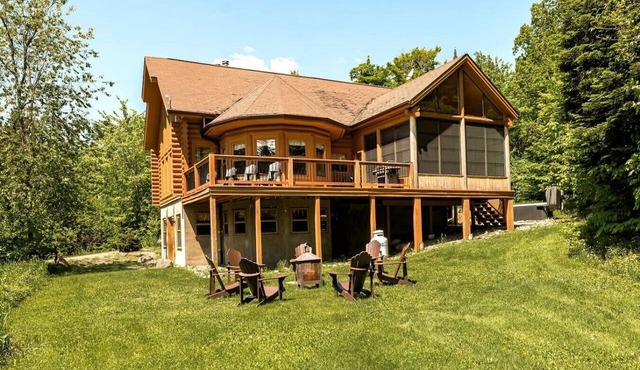 Fiddler Lake Resort - Deer 9