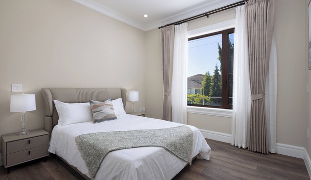 Major international sporting event King Bed Ensuite/Free Parking/Central AC/Richmond Vancouver