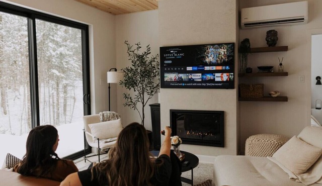 Forest Refuge | Fire HotTub Tremblant 15 min