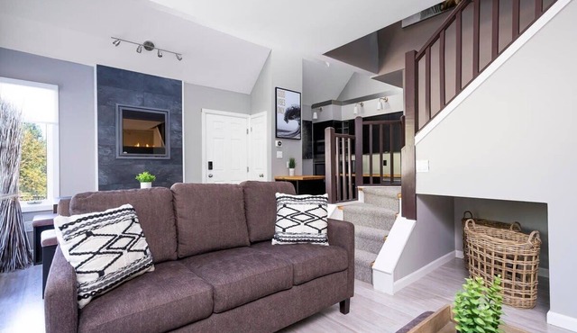 Foxwood Retreat | Pool & Shuttle w/Patio