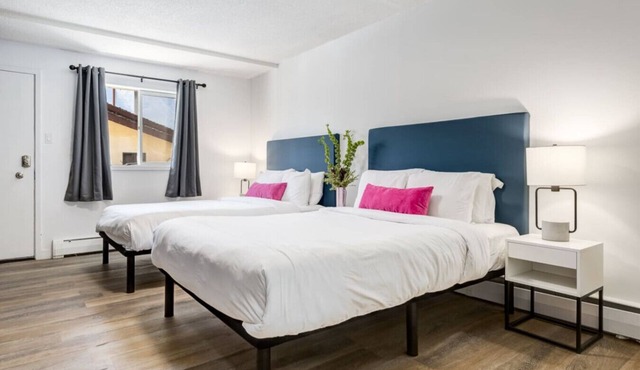 Gateway Suites: Cozy Getaway Near Banff/Canmore