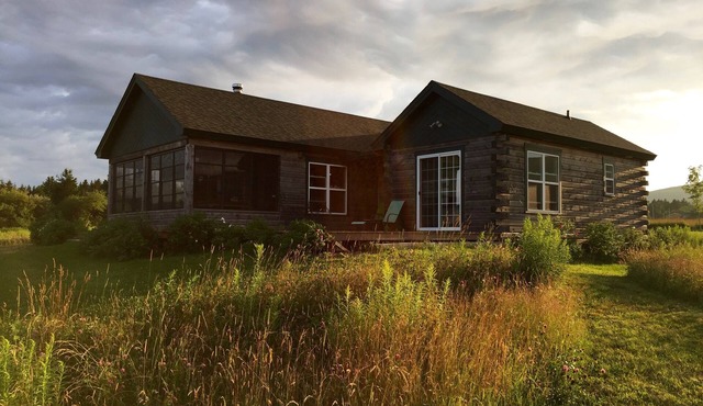 Getaway For The Angler, Golfer, Vacationer And Family