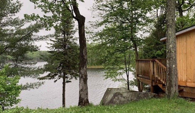 Glamp Muskoka-8 Cabins on Brandy Lake