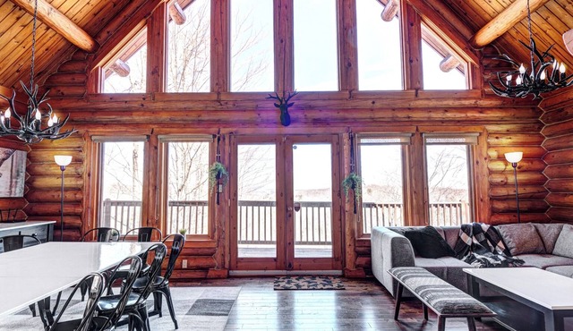 GRAND DUC - 5 BR /Spa /Mont Tremblant area