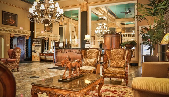 Grant Hall Hotel