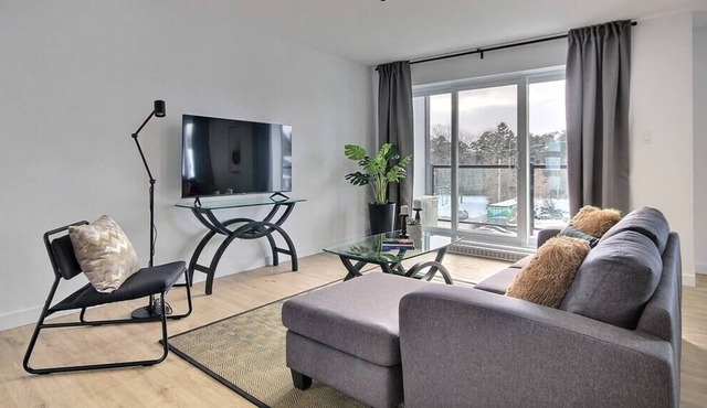 Hôtel à la maison - Condo La Réserve 61