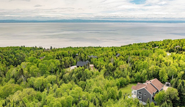 Hôtel à la maison - Le Beau-Mont, fleuve et spa