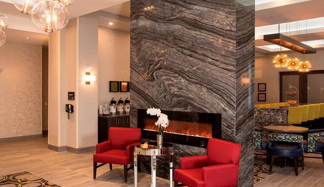 Hampton Inn & Suites by Hilton Thunder Bay