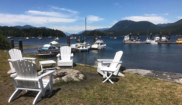 Heron Cabin on the water with beach access