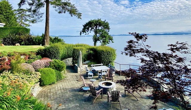 Heron's Retreat Gorgeous 3-Bedroom Beach House