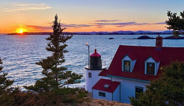Historic Lighthouse Escape in Maine | Panoramic Ocean Views