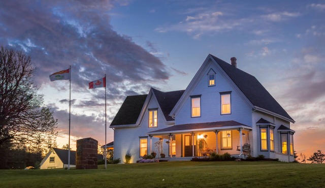 Historic Montgomery Inn at ingleside vacation home