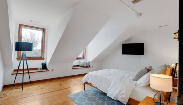Historic Thornton Studio Retreat