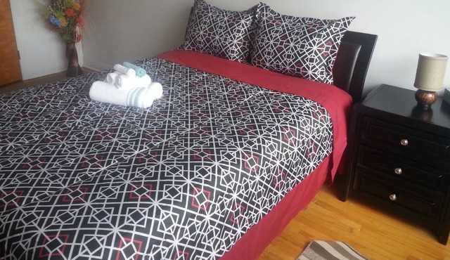 Holiday house Montreal for 1 - 5 persons with 3 bedrooms - Twin house