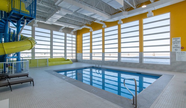Holiday Inn Express and Suites Moose Jaw by IHG