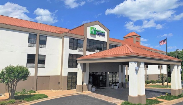 Holiday Inn Express Hillsborough-Durham Area by IHG