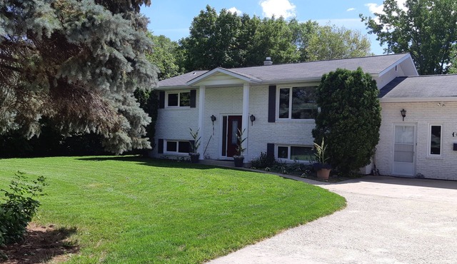 Home on large park like lot. Close to beaches, Prov parks & festival grounds.
