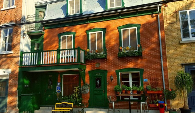 House - Maison La Fille du Capitaine in historic Old Quebec