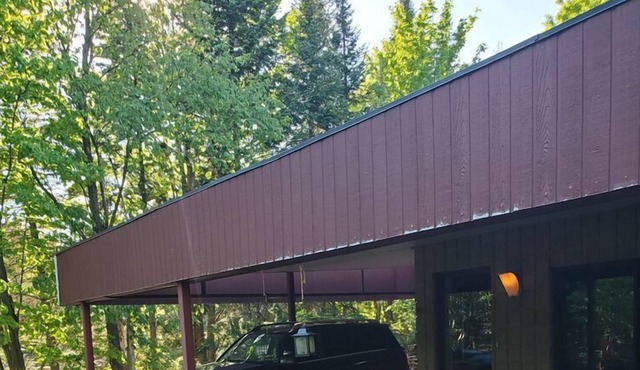 Hummingbird House