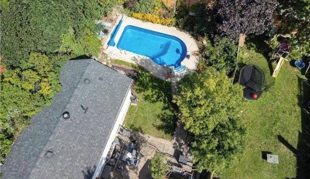 In Heart of Kingston Pool Home