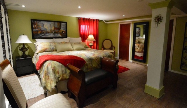 In the heart of Matane, the Bruine Océane Inn is a little gem ready to welcome y