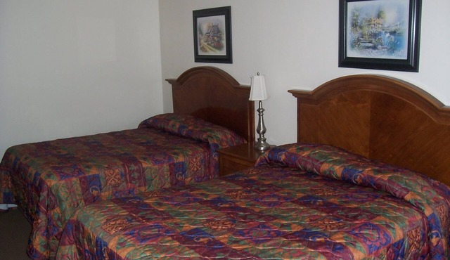 Ivanhoe Motel