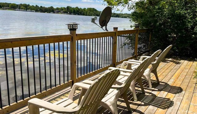 Ke's Rustic Retreat On the Lake