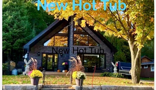 Kiss & Bond Water View ,4 -Seasons address 132 Bruce rd 9 , Wiarton , Ontario