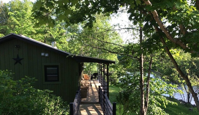 L.Flamingo Riverfront Treehouse+Chalet Combo Property