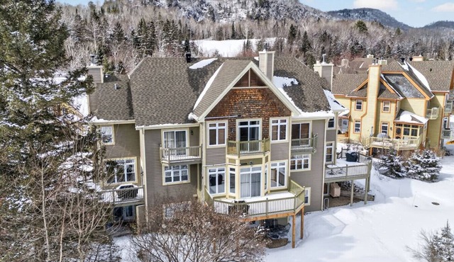 La Bête Tremblant: Bright & Modern 4Bed Townhome
