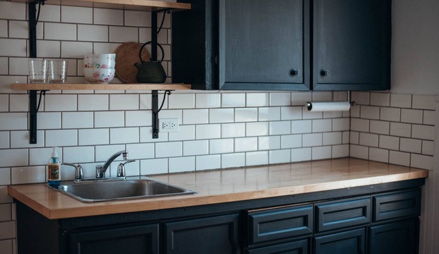La Cabane Guesthouse- Cozy urban cabin feel in the French Quarter