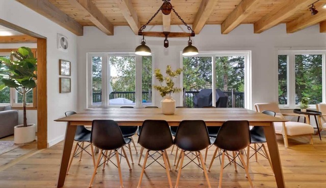 La Chataigne - Wilderness waterfront escape