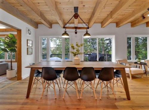 La Chataigne - Wilderness waterfront escape