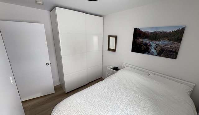 La Crete Guest House