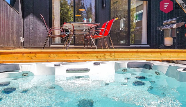 ⭐ La Villa Éden-SPA de Portneuf 😇😈 Relaxation and activities aplenty ⭐